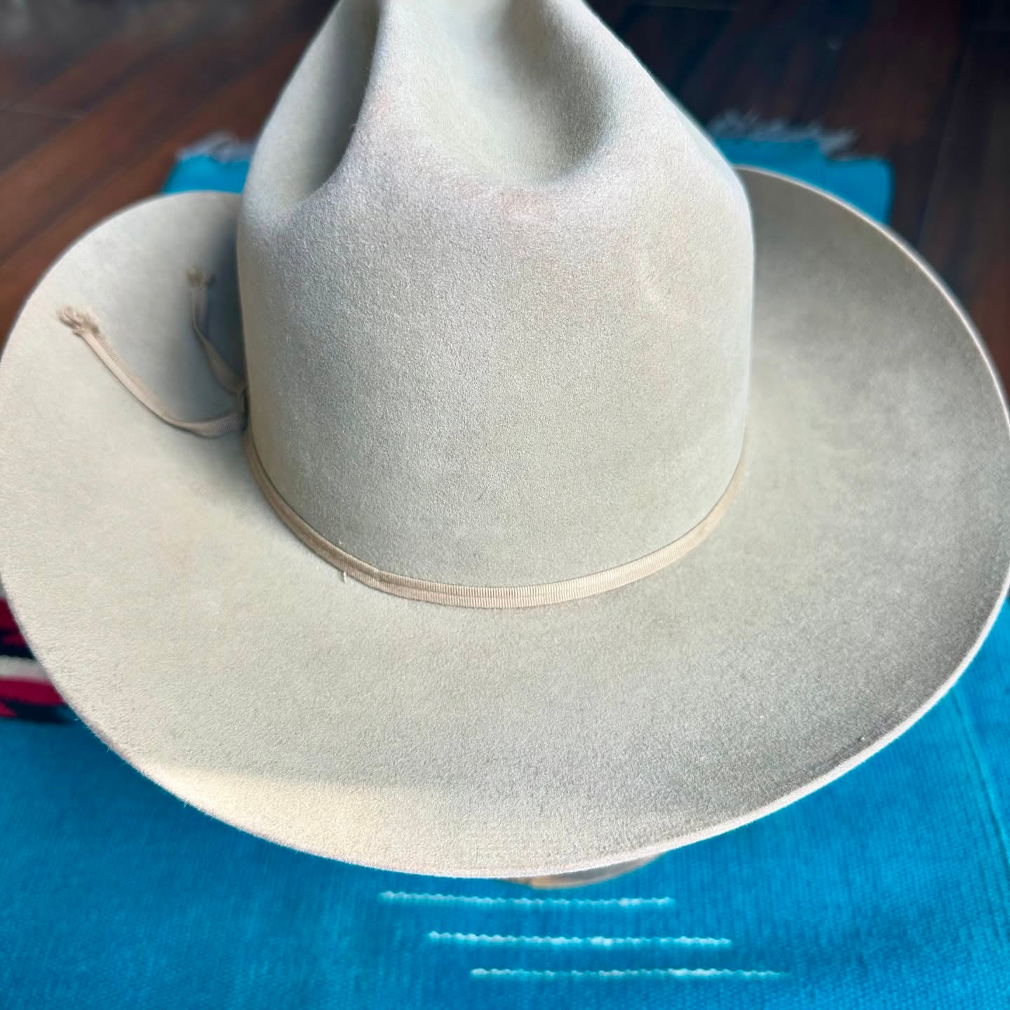 Classic Beige Wool Felt Cowboy Hat